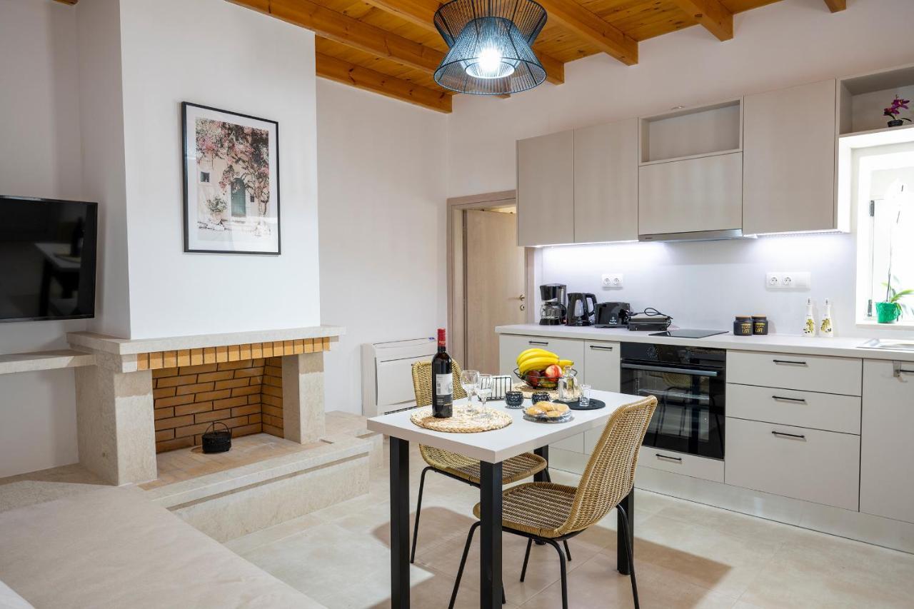 Klelia'S Apartments Palékasztro Kültér fotó